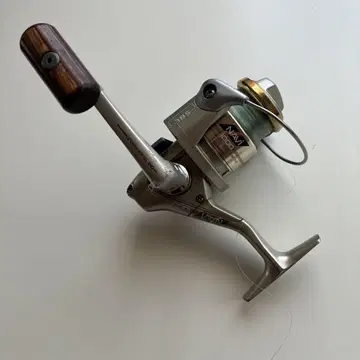 SHIMANO NAVI 1000 낚시 릴