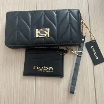 bebe 블랙 퀼팅 장지갑