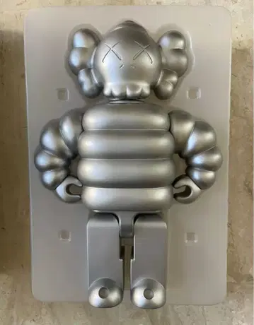 Bearbrick400%Kaws Chum Kubrick