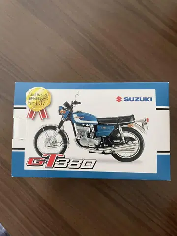 세계의 명차 시리즈 SUZUKI GT380 1/12 스케일 모델