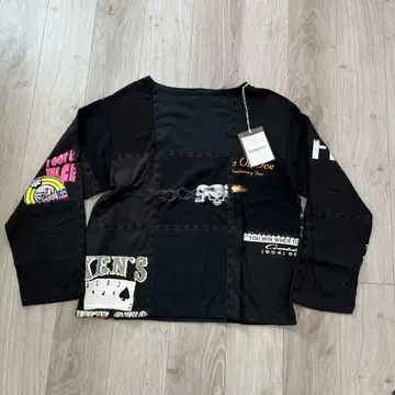 스리프트 의류 마켓 & 프리마켓 투어 9 패널 배기 L/S TEE