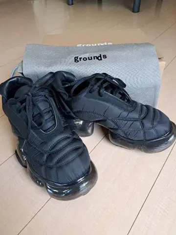 grounds 블랙 스니커즈 수납 봉투 포함