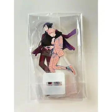 상호 사랑하는 소설가와의 로맨스에 대해 아크릴 스탠드