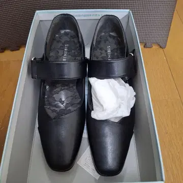 BENEBIS 스트랩이 있는 블랙 힐 E 23.0