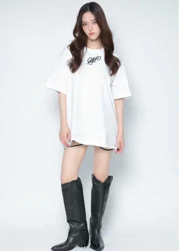 meltthelady 'Mstandard' T-shirt 블랙