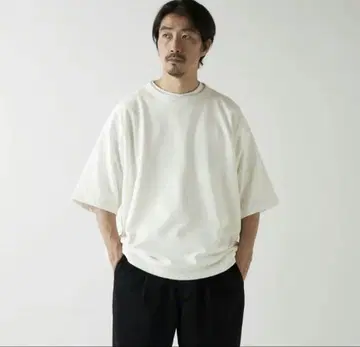 [ FAT ] DEKALETIC 티셔츠 화이트 SKINNY