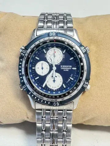 L323 손목시계 XERNUS HG8362 크로노그래프 쿼츠 네이비