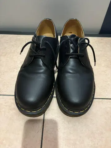 Dr.Martens 로우 부츠