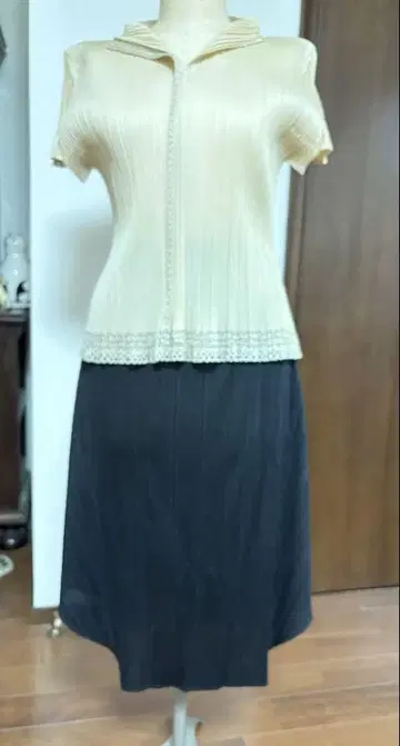 플리츠 플리츠 블랙 변형 스커트