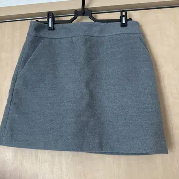 엔도트 그레이 타이트 미니 스커트 센터 지퍼