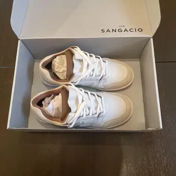 SANGACIO 화이트/베이지 스니커즈