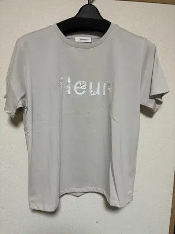 티셔츠 자수 T셔츠 새상품 미사용