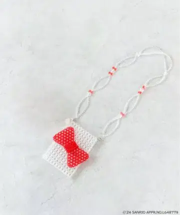 LOWRYS FARM HELLO KITTY 스마트폰 숄더 백