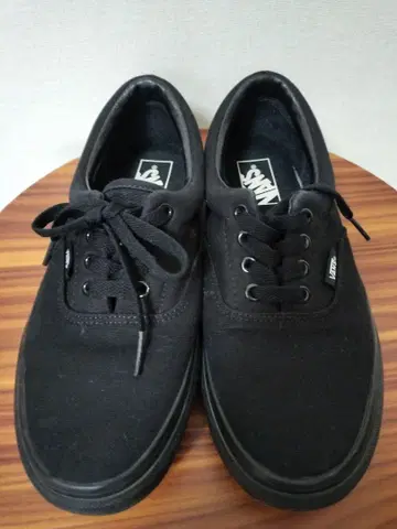 VANS 어센틱