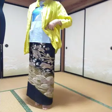 검은색 호몬기 꽃무늬 자수