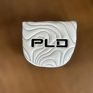 미사용 새상품 PLD 퍼터용 골프헤드커버 화이트