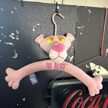 핑크 팬서 행거