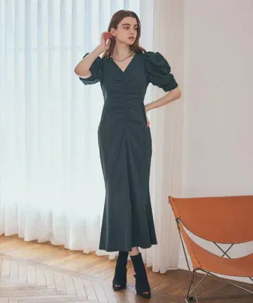 COCODEAL 코코딜 드레이프 개더 머메이드 원피스