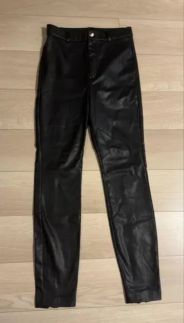ZARA 속기모 가죽 팬츠