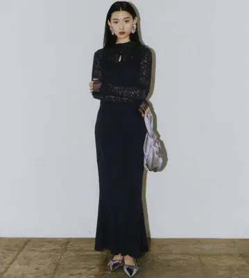 ANDRESD 안드레스드 슈링크 플리츠 핏 드레스