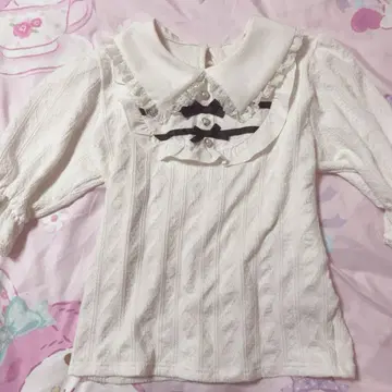 노에미 더블 리본 케이블 자카드 컷소우 화이트 x 블랙
