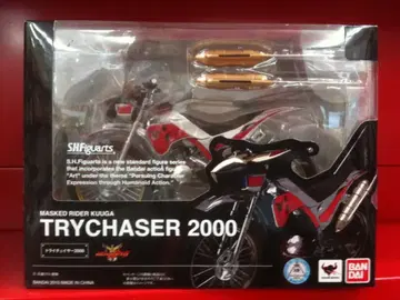 반다이 S.H.Figuarts 가면라이더 쿠우가 트라이체이서 2000