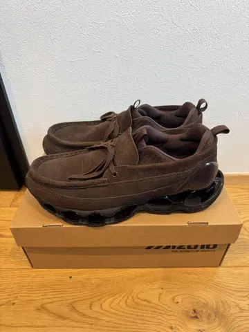 Mizuno Wave Prophecy Moc Suede 28cm