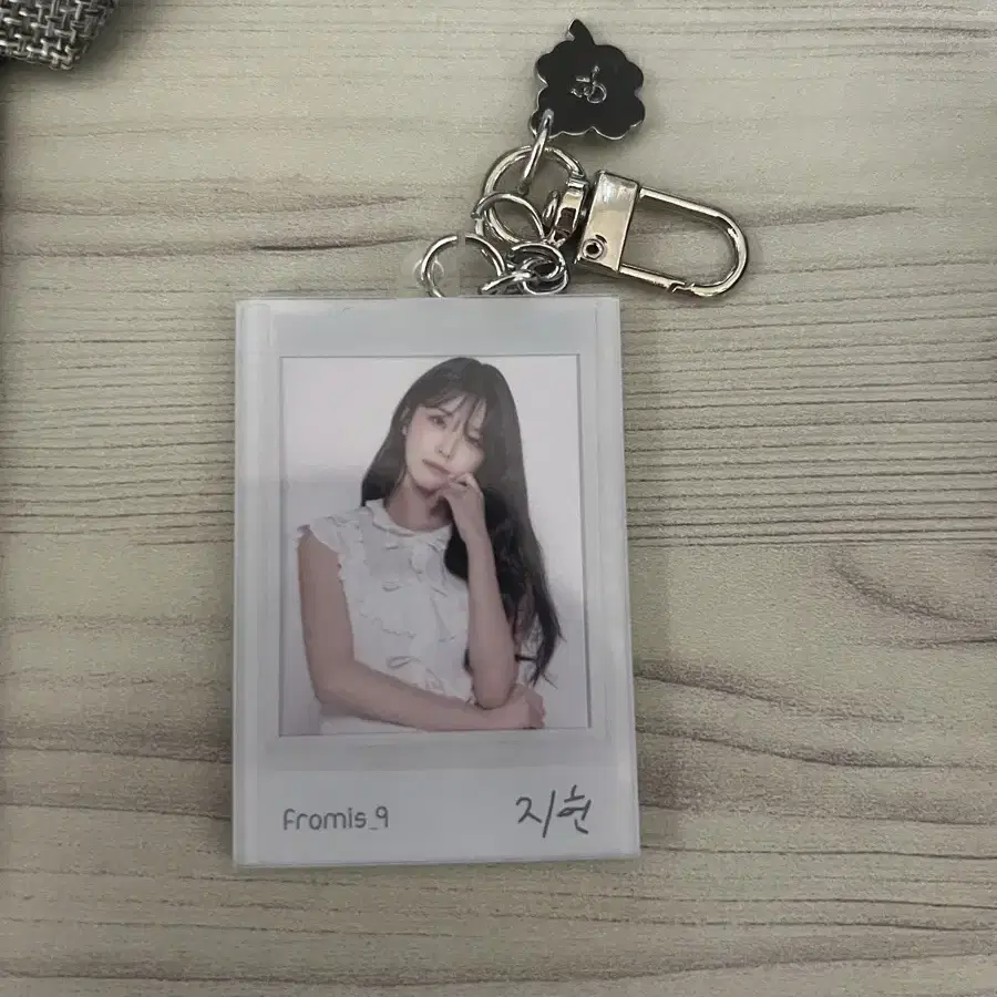 FROMIS_9 | 프로미스나인 Fromis_9 From Summer jiheon Keyring