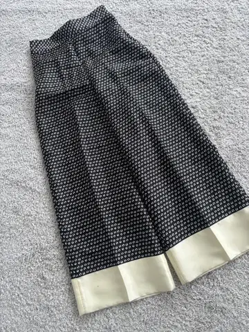 ZARA 새틴 팬츠 S