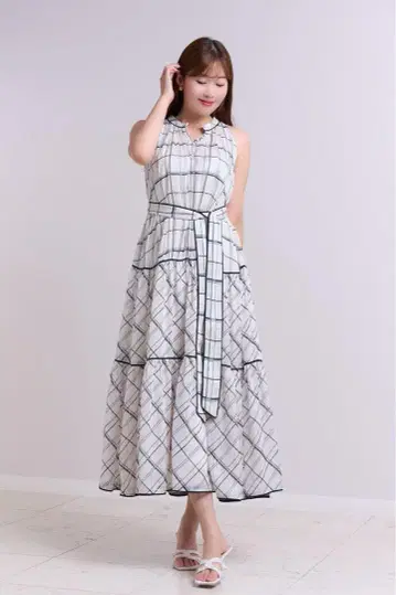 Anduze Belted Check Dress M 사이즈