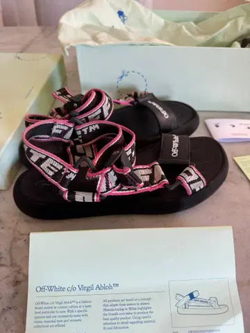 OFF-WHITE sandals