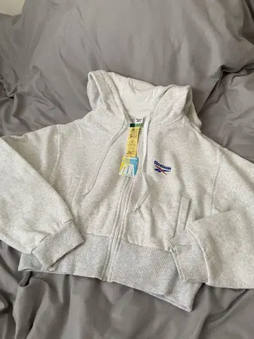 [ *Reebok 크롭 후드티* ]