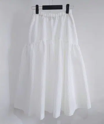 UNITED ARROWS 유나이티드 애로우즈 에어리 자카드 스커트