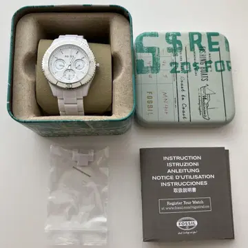 FOSSIL 화이트 크로노그래프 시계