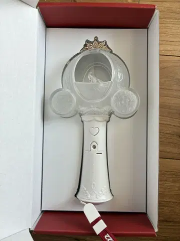 King & Prince FIRST DOME TOUR 2022 응원봉