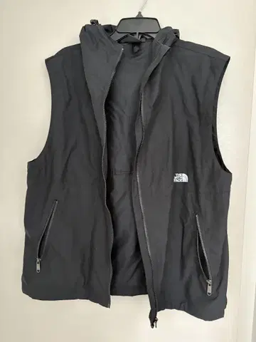 THE NORTH FACE 블랙 베스트