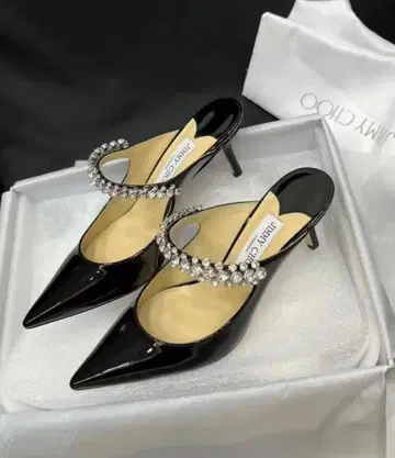 JIMMY CHOO 블랙 스틸레토 힐 37
