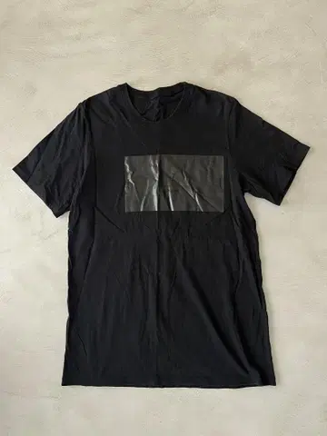 줄리어스 18SS T