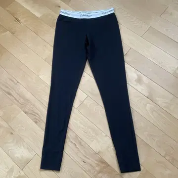 Calvin Klein 블랙 레깅스