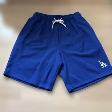 새상품 MLB 다저스 LA 로고 숏팬츠 M 사이즈