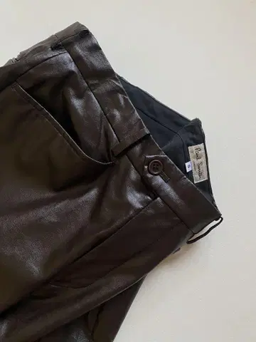 00s- paul smith fake lether pants