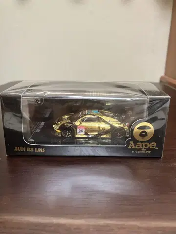 레어 1/64 TARMAC Aape Audi R8 LMS