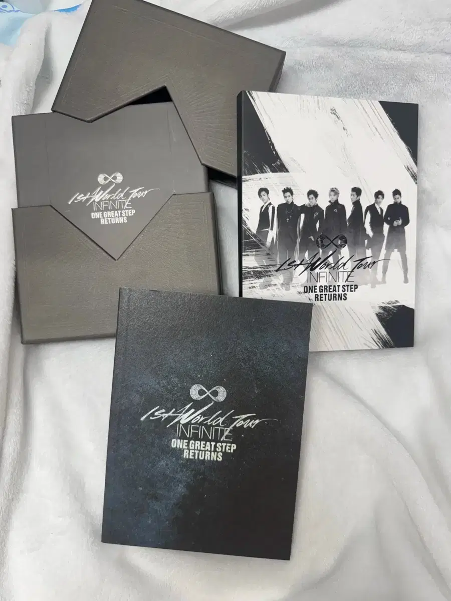 Multi-Panel Labeler, Multi-Panel Labeling Machine, image size:900x1200