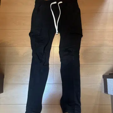 mnml