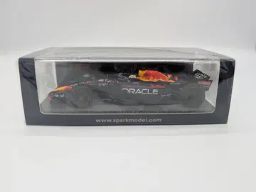 1/43 Oracle Red Bull Racing RB18 #1 2022