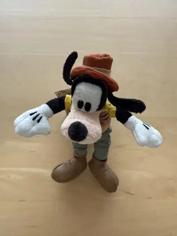 구피 인형 배지