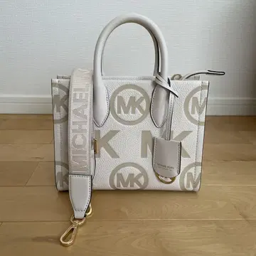 MICHAEL KORS 로고 숄더백
