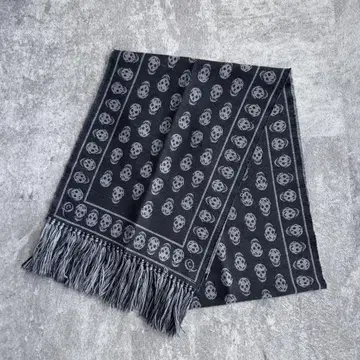 [ McQ Alexander McQueen ] SKULL MUFFLER