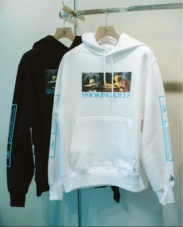 FR2 2월 복숭아 오키나와 한정판 후드티 블랙