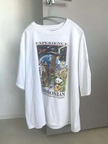 구제 의류 티셔츠 90s Smithonian Museum